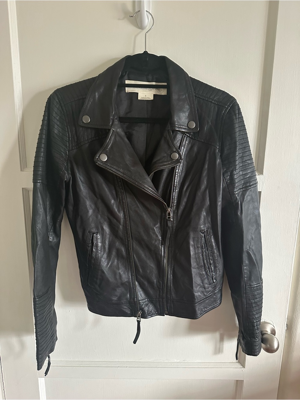 Leather moto jacket